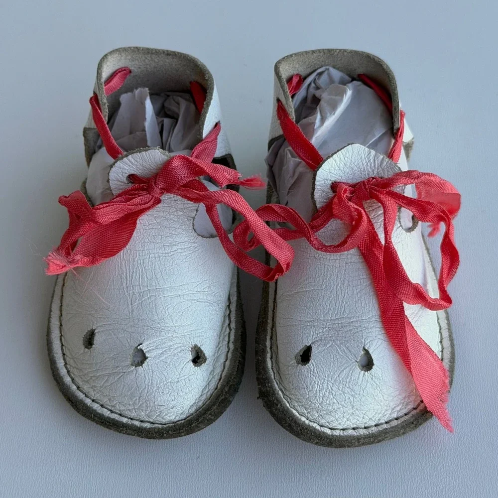 Vintage Baby Shoes Girls 3.5C White Leather Pink Ribbon Crib Shoes‎